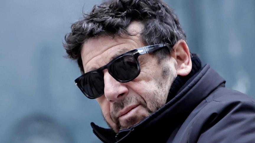 Patrick Bruel blacklisté : Nagui coupe ses chansons, les radios lâchent l’idole