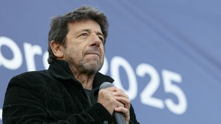 Patrick Bruel lâché par les Enfoirés : après 34 ans, la chute brutale d’un pilier du show-business