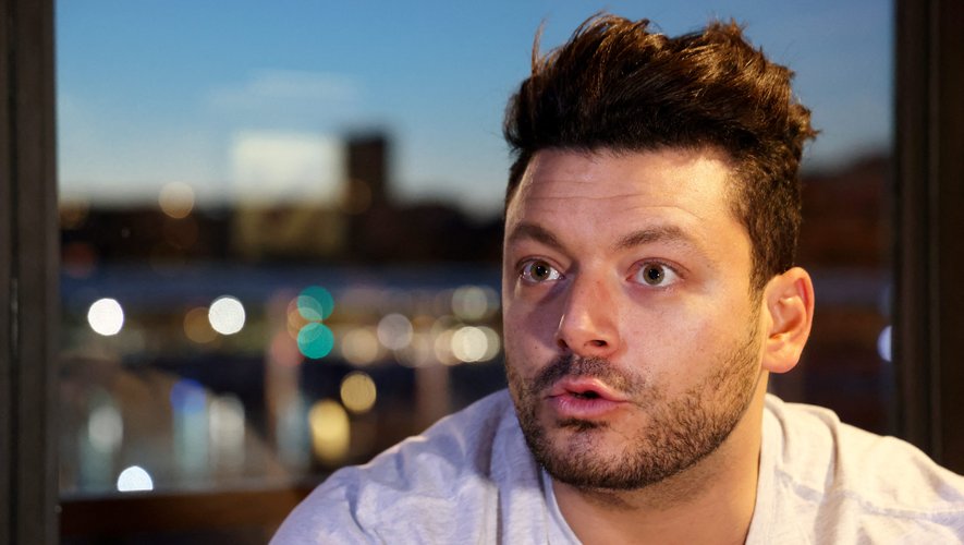 Kev Adams attaque l’Amérique : même Simon Cowell craque pour le Frenc
