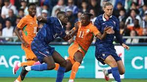 Audiences : Les Bleus chutent mais TF1 explose