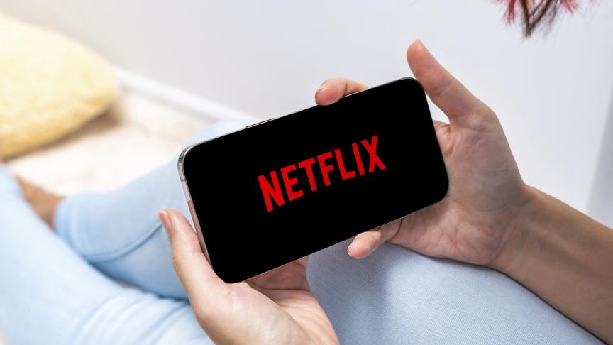 Un candidat de Netflix atrocement brûlé : le tournage vire au drame
