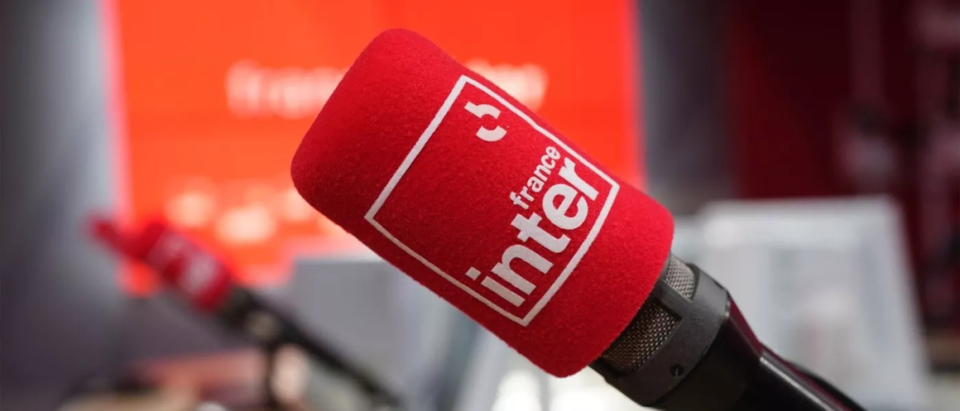 France Inter continue son grand chamboule-tout : un duo inédit pour sauver sa case éco