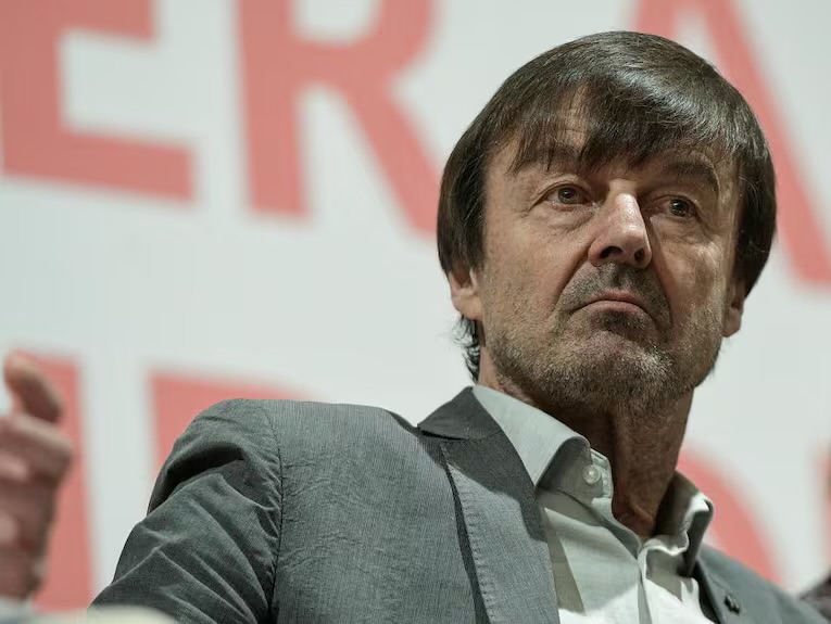 TF1 condamnée à verser près de 7 millions d'euros à Nicolas Hulot