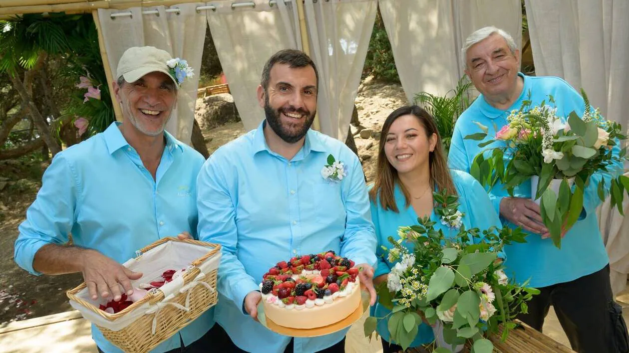 "Camping Paradis" souffle ses 20 bougies et écrase la concurrence