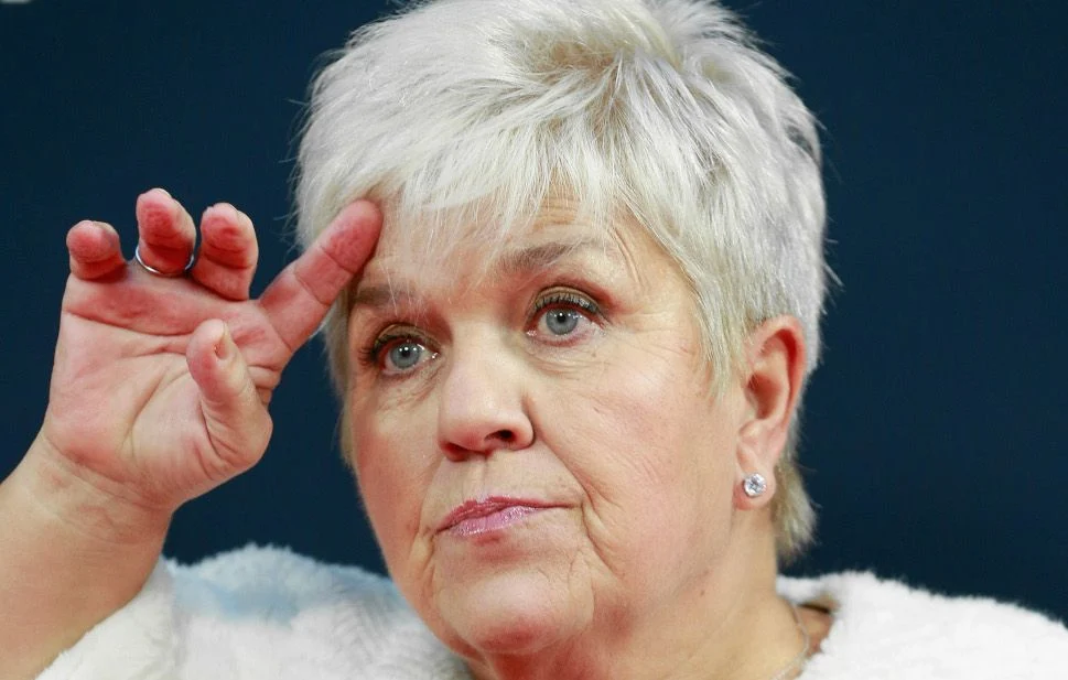 "Je ne marche plus" : Mimie Mathy brise le silence sur son état de santé