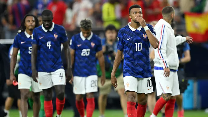 Après l'élimination des Bleus, M6 rebat totalement ses cartes pour la fin du Mondial