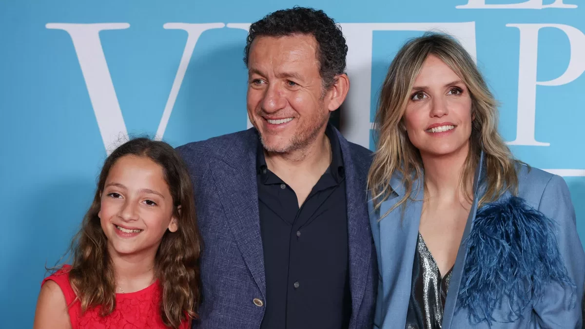 « Johnny Biloute » : Dany Boon embarque sa fille Sarah dans son délire Hallyday