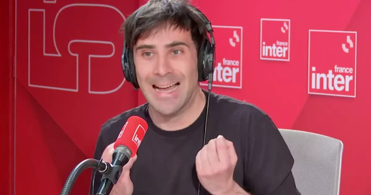« On a besoin d’humour politique » : Thomas Poitevin remplace Bertrand Chameroy sur France Inter
