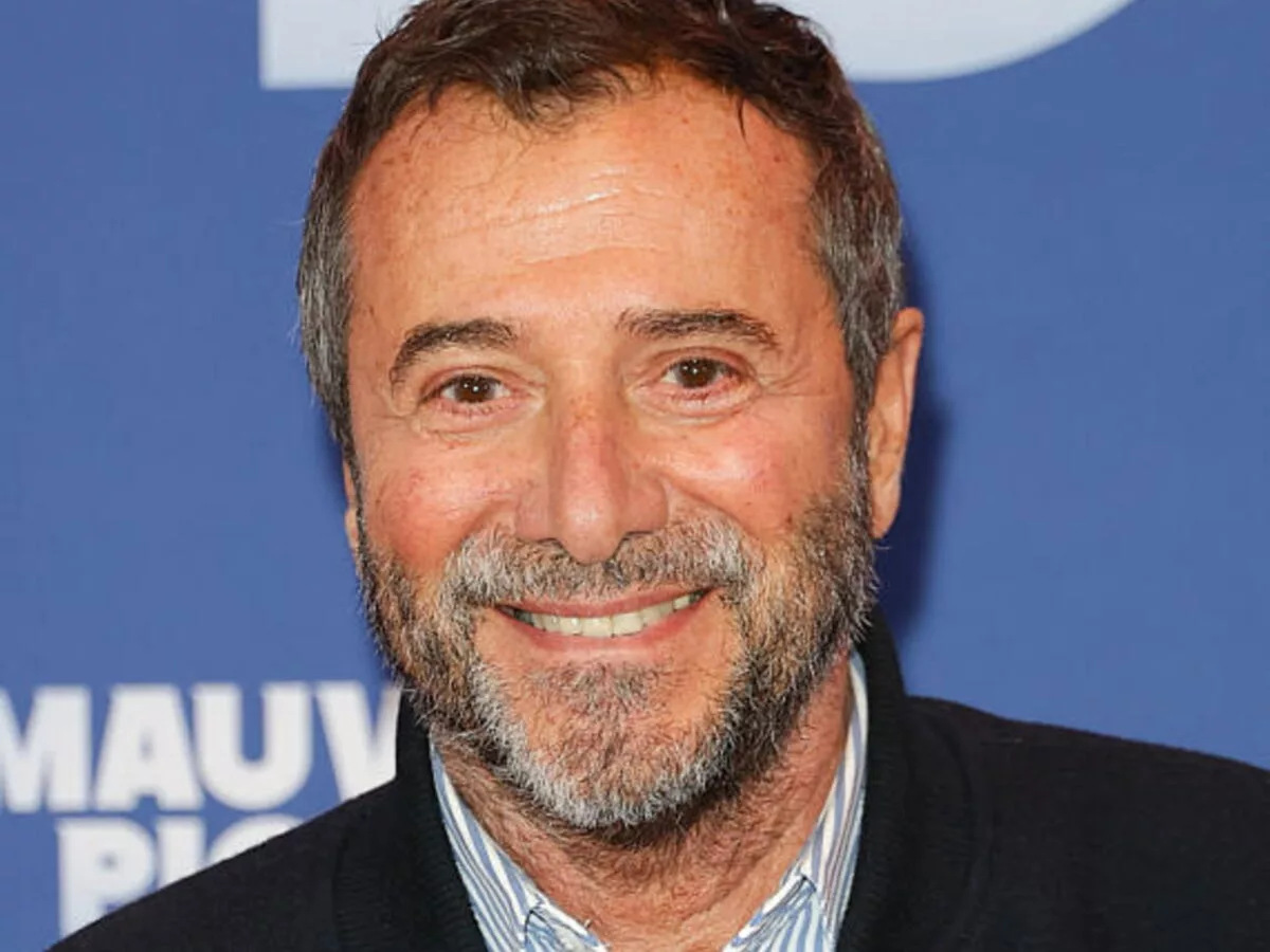 « Samedi d’en rire » : Bernard Montiel sort les griffes après l’éviction de Jean-Luc Lemoine
