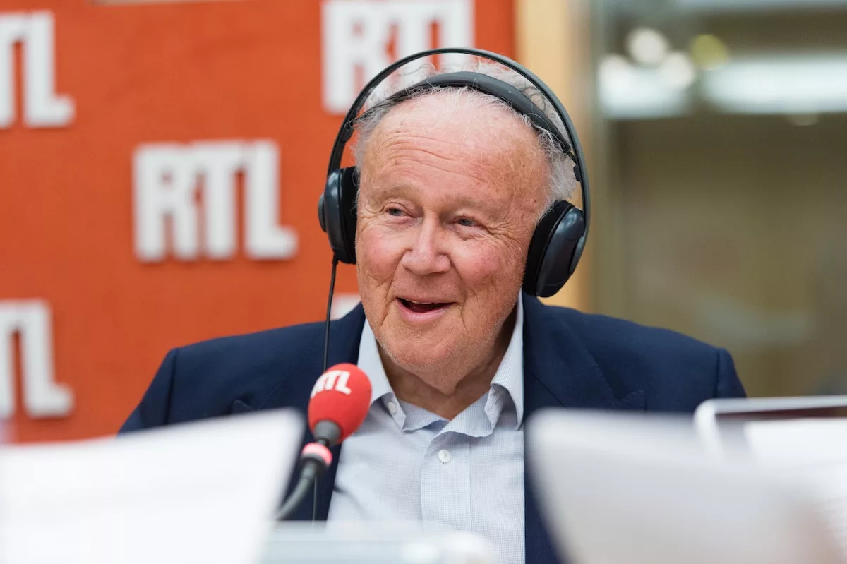 Philippe Bouvard est mort : la voix des « Grosses Têtes » s’est tue à 96 ans