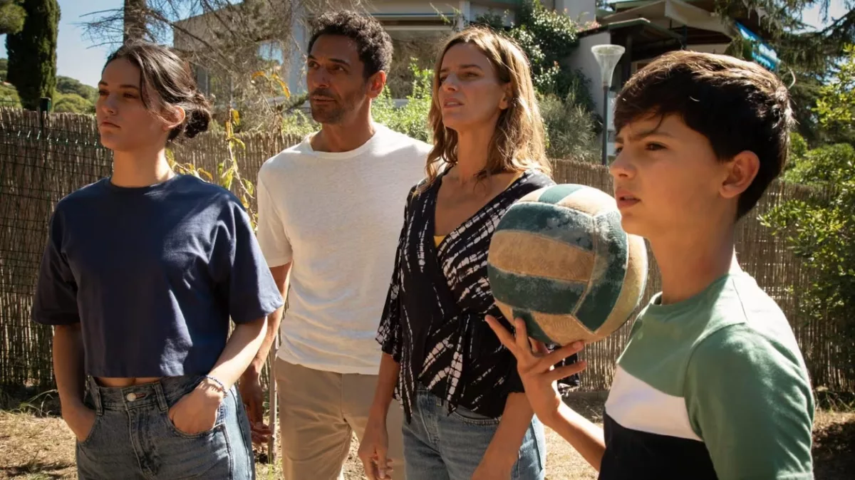 Audiences : Tomer Sisley résiste à « L’Amour est dans le pré », France 2 rate son nouveau thriller