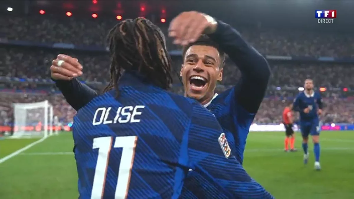 Audiences : les Bleus de Zidane restent puissants face Karine Le Marchand