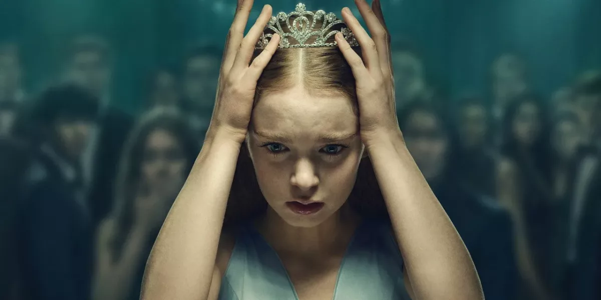On a vu… « Carrie » : Mike Flanagan ose-t-il toucher au mythe de Stephen King ?